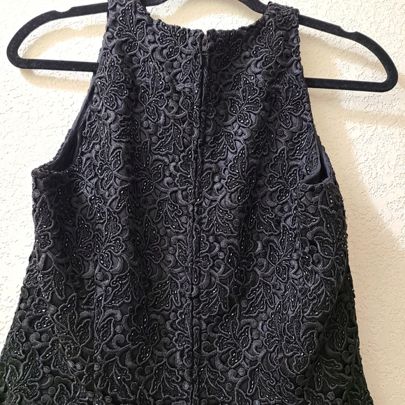 Elegant Black Lace Women's Top - Picture 4 of 5
